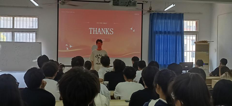 团聚青春,以培促干 团聚青春,以培促干