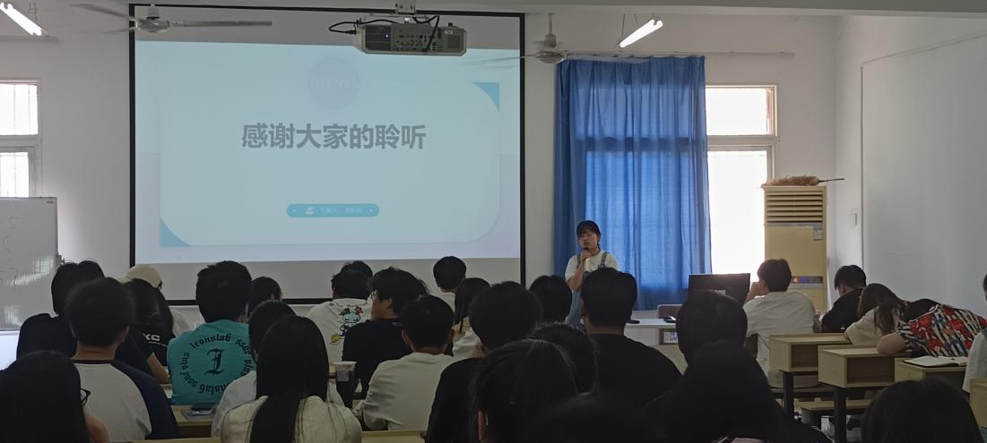 团聚青春,以培促干 团聚青春,以培促干