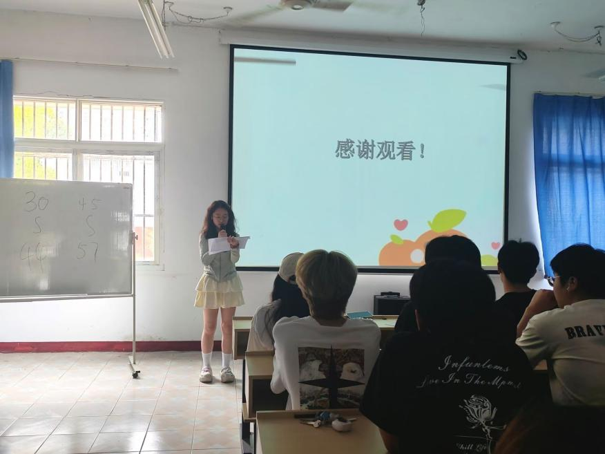 团聚青春,以培促干 团聚青春,以培促干