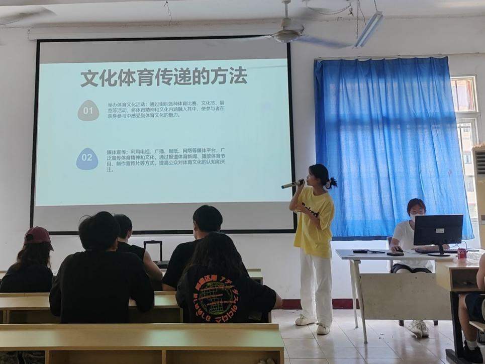 团聚青春,以培促干 团聚青春,以培促干