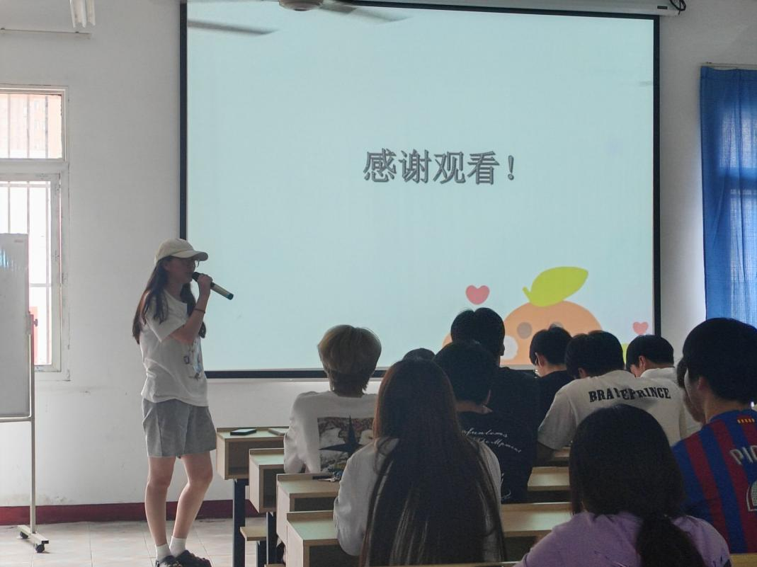 团聚青春,以培促干 团聚青春,以培促干